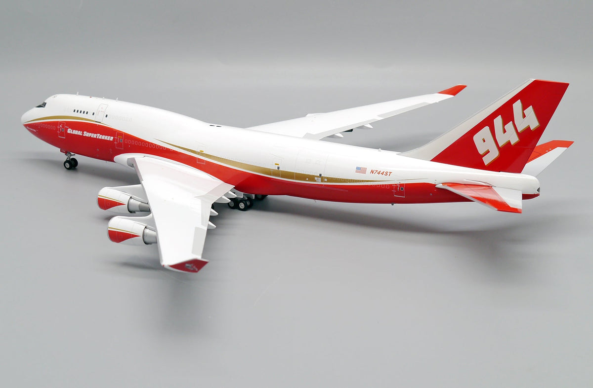 JC Wings 1:200 Global Super Tanker Services Boeing 747 - 400(BCF) XX20068