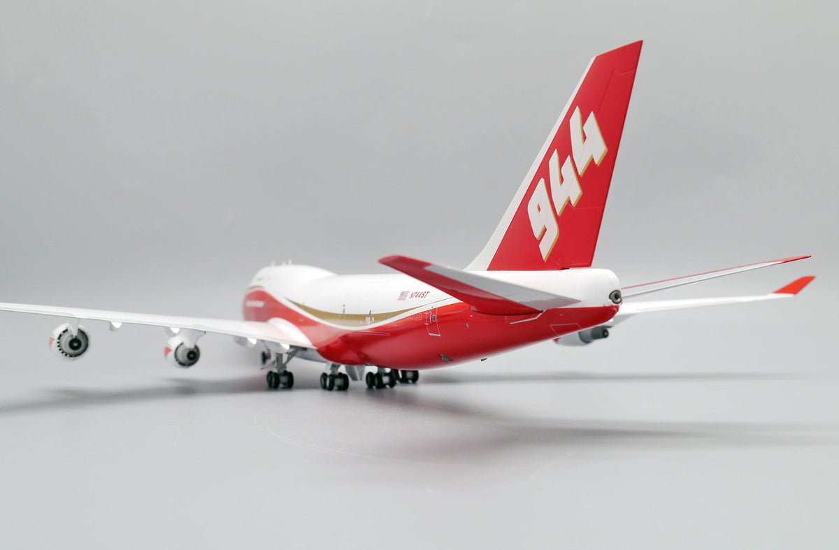JC Wings 1:200 Global Super Tanker Services Boeing 747 - 400(BCF) XX20068