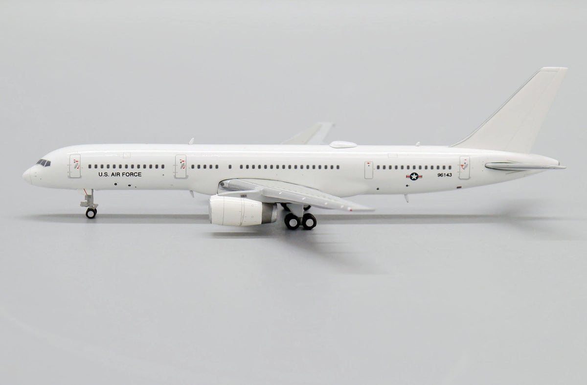 JC Wings 1:400 USAF Boeing C - 32B LH4253
