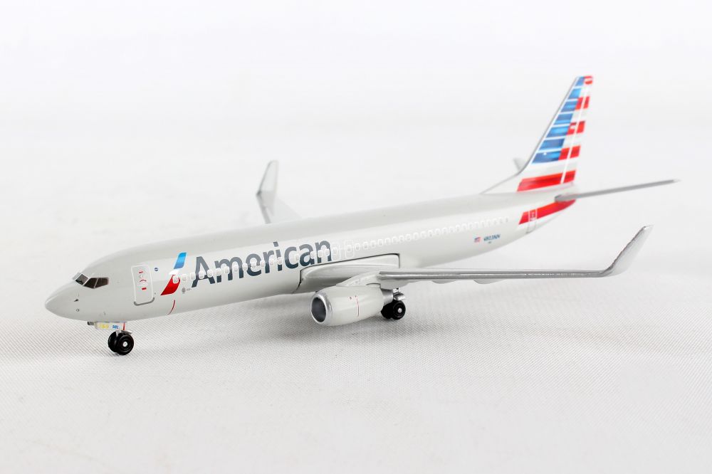 Postage Stamp PS5815 - 2 1:300 American Boeing 737 - 800