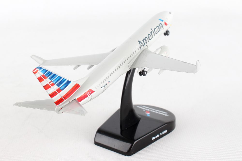 Postage Stamp PS5815 - 2 1:300 American Boeing 737 - 800