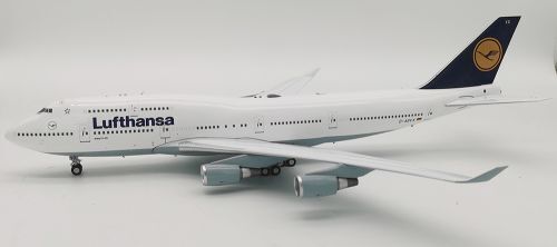 *WB Models WB - 747 - 4 - 060 1:200 Lufthansa Boeing 747 - 400